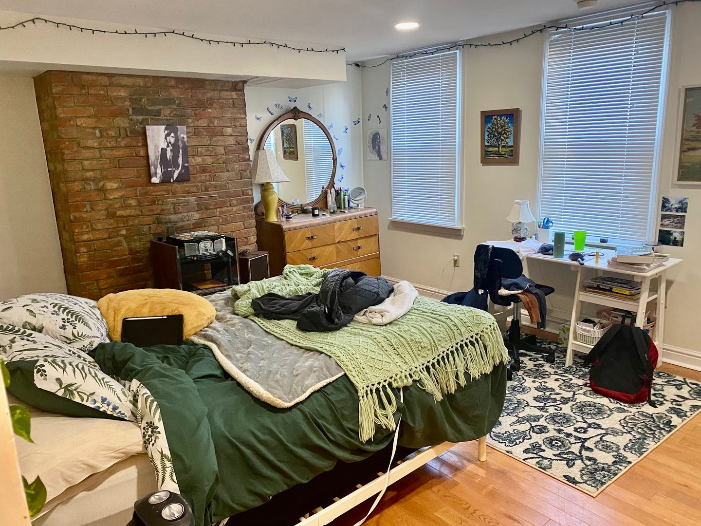 Spacious 4 Bedroom  in Slopes w/ Laundry & Central Air