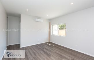 2 beds, 1 bath, 716 sqft, $2,288, Unit 4431 Menlo Ave (ADU)