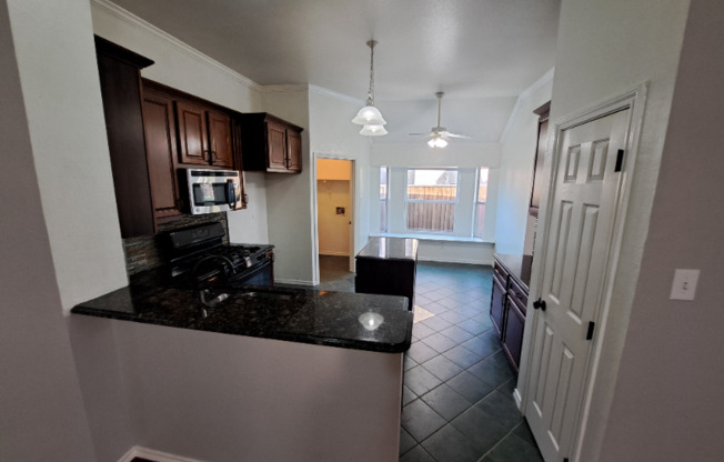 2512 CRYSTAL FLS DR