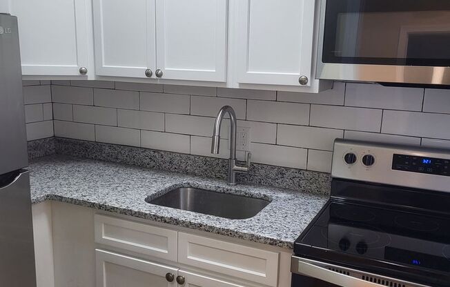 3222-3224 Wisconsin Avenue NW