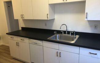 1 bed, 1 bath, 580 sqft, $1,449, Unit A