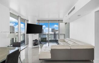 92 SW 3rd St # 4610 (A11929132)