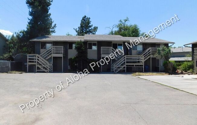 1139 N ARTHUR LN
