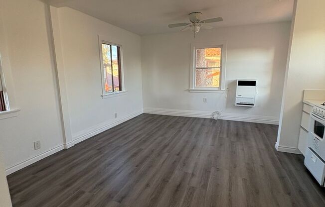 Studio, 1 bath, 400 sqft, $1,395, Unit 679.5