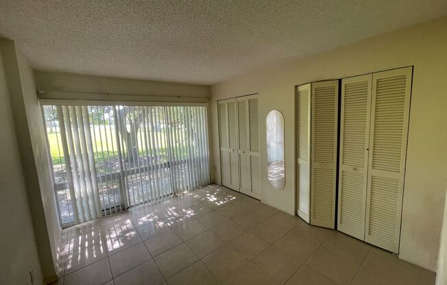 2 beds, 2 baths, $1,500, Unit Unit 8-H