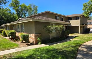 JAMACHA GREENS BEAUTY – FULLY REMODELED 2BR TOWNHOME!