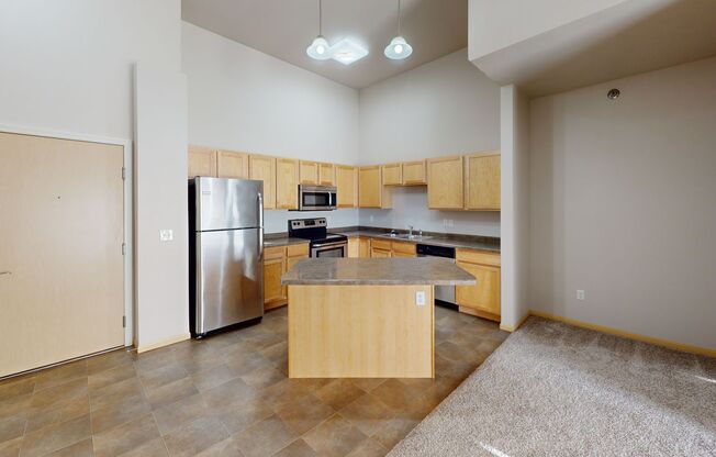 2 beds, 2 baths, 1,200 sqft, $1,295, Unit 4822-206