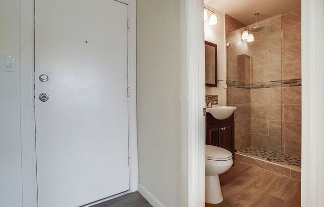 Studio, 1 bath, 262 sqft, $1,395, Unit #110