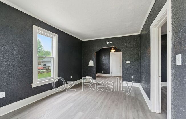 1310 Almon Ave