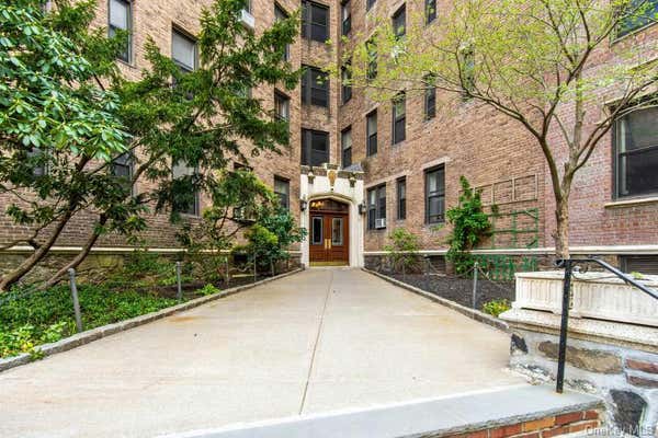 1 bed, 1 bath, 850 sqft, $2,150, Unit 6K