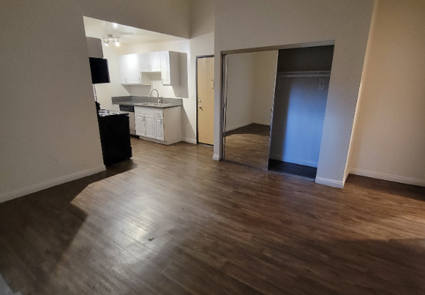 4124 EAGLE ROCK BLVD