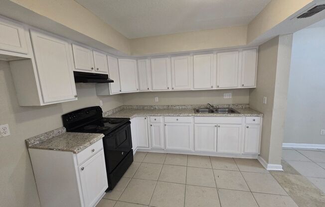 3 beds, 2 baths, $1,450