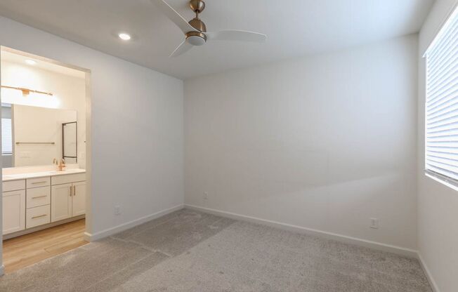 3 beds, 3.5 baths, $2,650