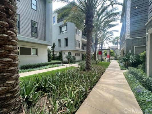 3 beds, 3 baths, 2,052 sqft, $9,000, Unit 3