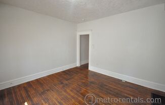 2 beds, 1 bath, $1,325