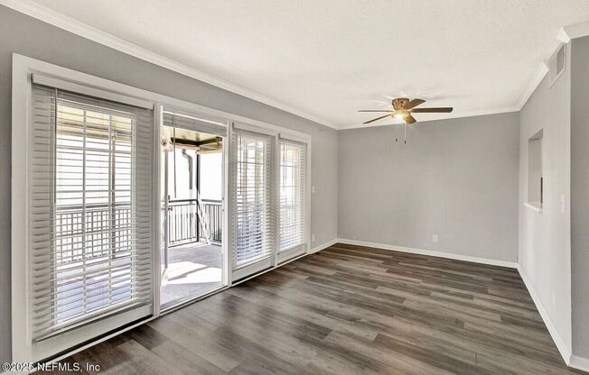 1 bedroom/ 1 bathroom condo in highly sought-after gated community of Colony at San Jose.