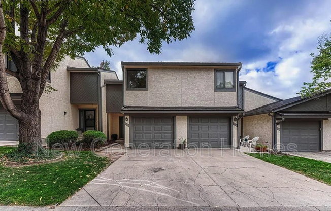 4552 CASTLEPOINT DR