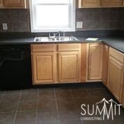 3 beds, 1 bath, $1,600