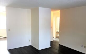 2 beds, 1 bath, 800 sqft, $995, Unit #6