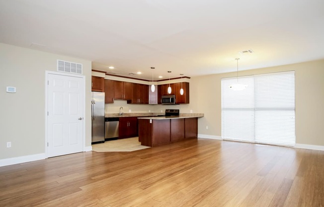 Harbor Hill Apartments interior kitchen