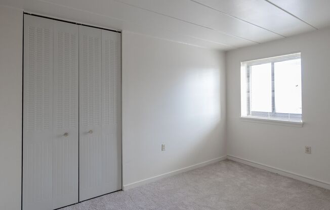 3 beds, 2 baths, 1,166 sqft, $1,550, Unit Unit 605
