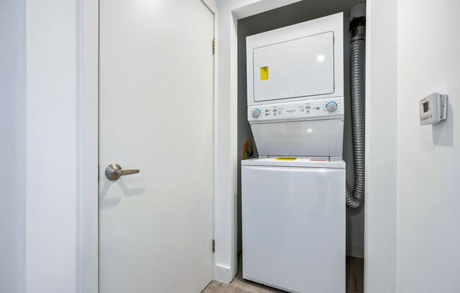 2 beds, 2 baths, 1,037 sqft, $2,950, Unit 504