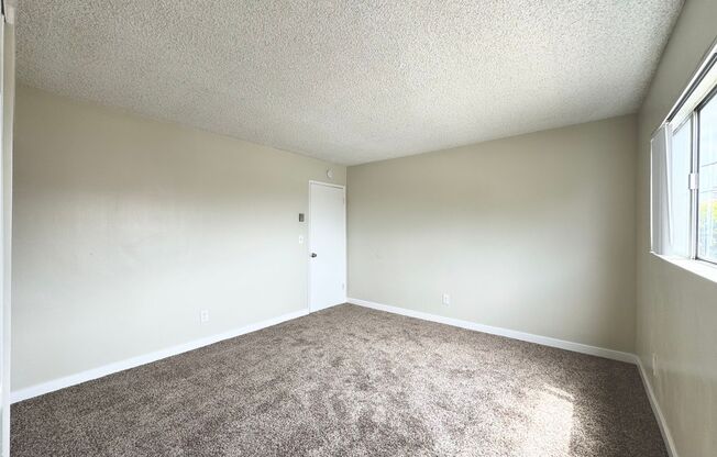 2 beds, 1 bath, 953 sqft, $2,195, Unit Unit 222