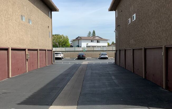1 bed, 1 bath, $2,100
