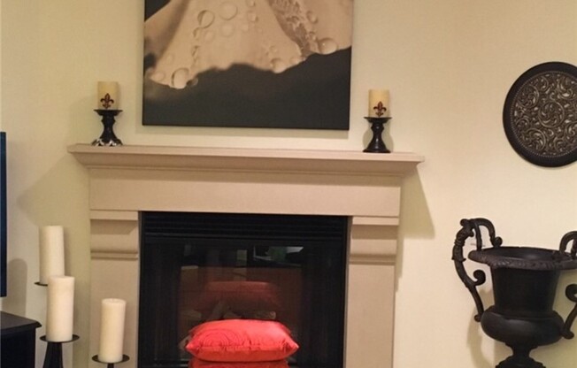 8238 W MANCHESTER AVE