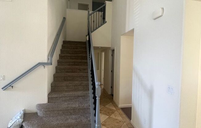 Rare DR Horton 4-bedroom Oakley rental opportunity!