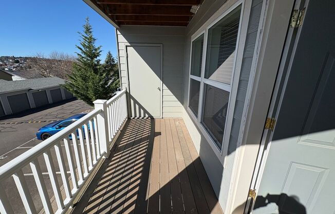 2 beds, 2 baths, 1,018 sqft, $1,550, Unit 354-2013