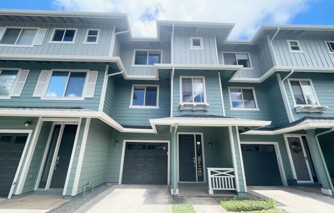 3 Bed/2.5 Bath Townhome with Garage at Kai Nani in Makakilo