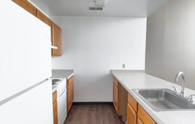 1 bed, 1 bath, 510 sqft, $675, Unit 351