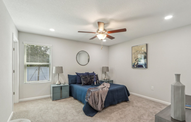 4 beds, 2 baths, 1,456 sqft, $1,899, Unit 5439