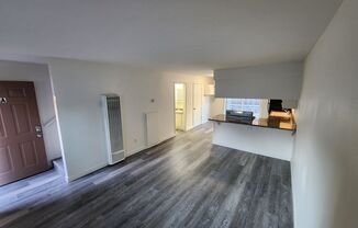 2 beds, 1.5 baths, 900 sqft, $2,795, Unit Unit A