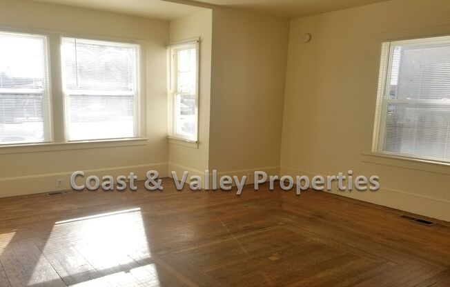 306 Central Avenue, Salinas CA 93901