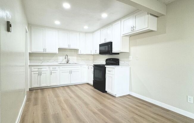 2 beds, 1 bath, 953 sqft, $2,195, Unit Unit 222