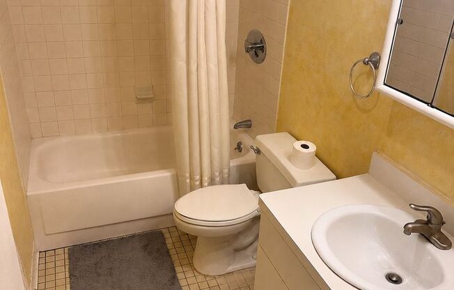 1 bed, 1 bath, $2,800, Unit 703