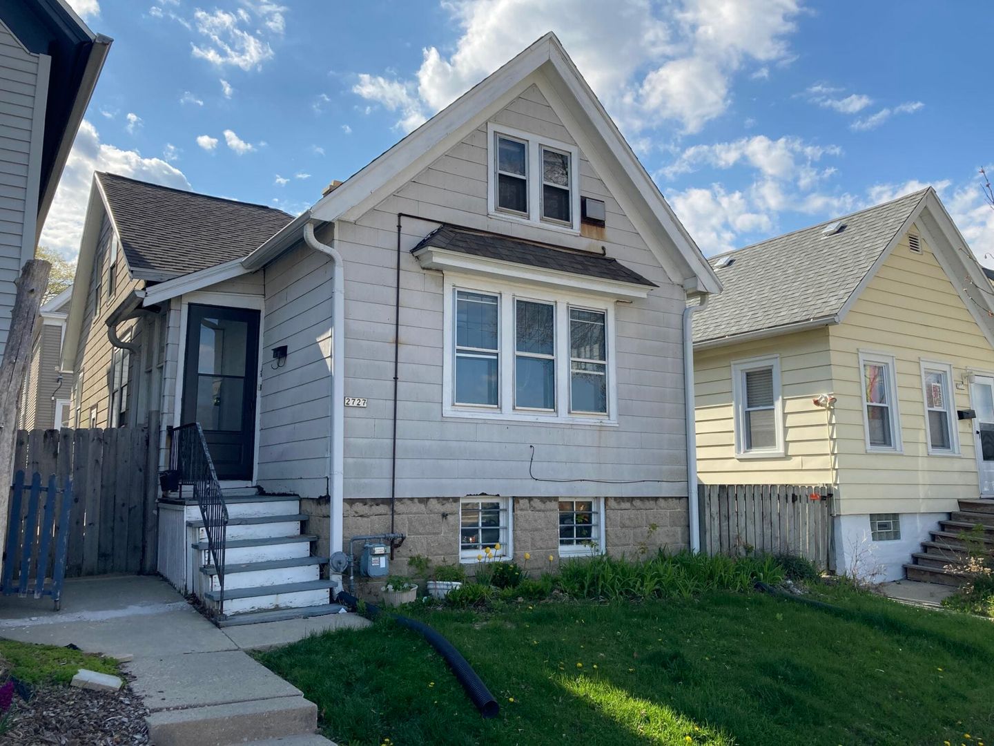 2727-27A N. Pierce St.