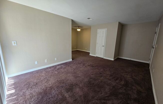 Lovely Southwest Condo!