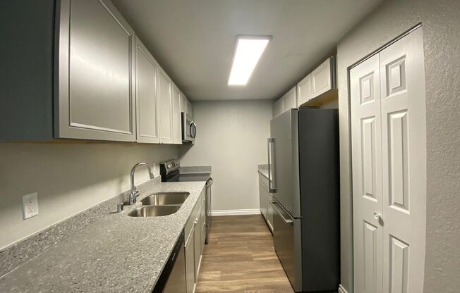 3 beds, 2 baths, 643 sqft, $1,950, Unit C205