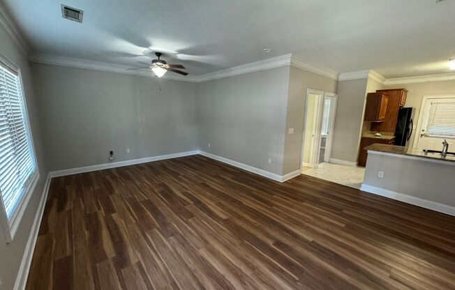 Awesome Property @ The Verandas on Ruth St.!