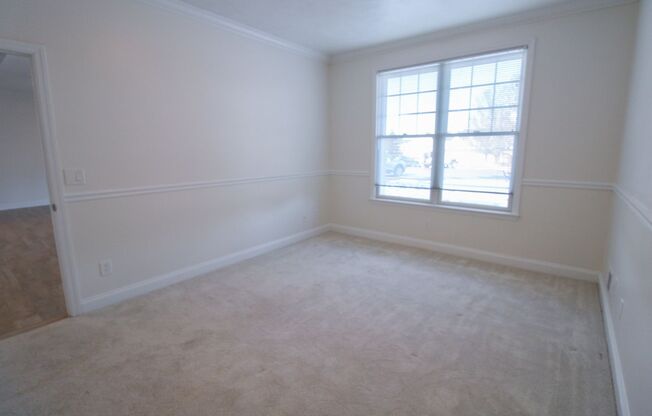 2 beds, 2 baths, 1,450 sqft, $1,950, Unit 221-08UP