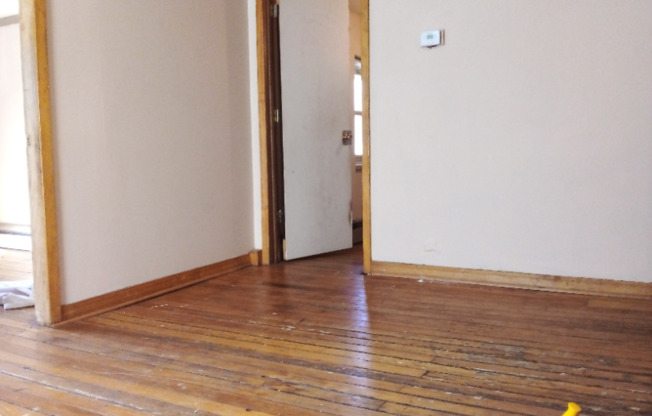 2611 13 AVE S