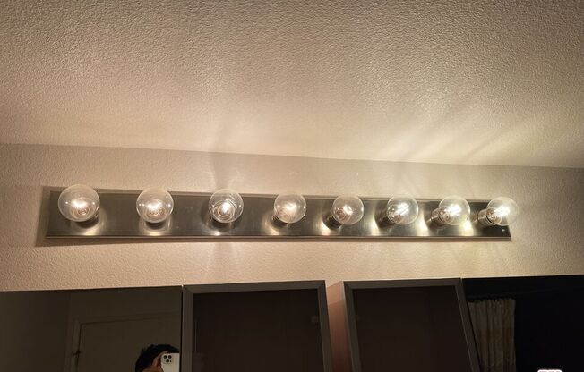 1 bed, 2 baths, 1,130 sqft, $2,800, Unit 235