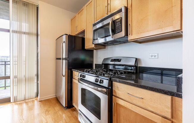 1 bed, 1 bath, 782 sqft, $2,299, Unit 1302