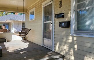 1 bed, 1 bath, $1,000, Unit PM-250-2 Unit B