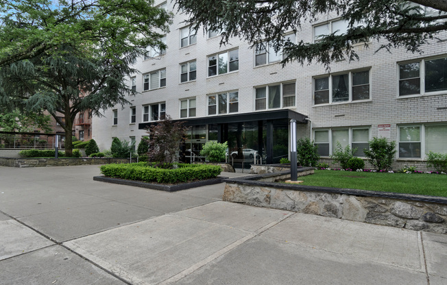 1170 OCEAN PKWY