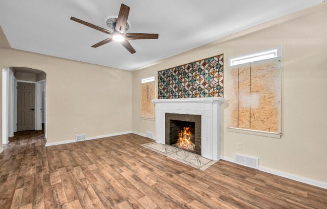 11234 ROXURY