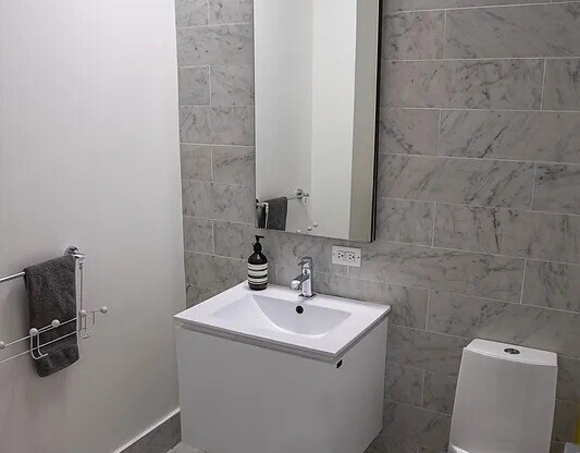 Studio, 1 bath, 500 sqft, $3,499, Unit 210